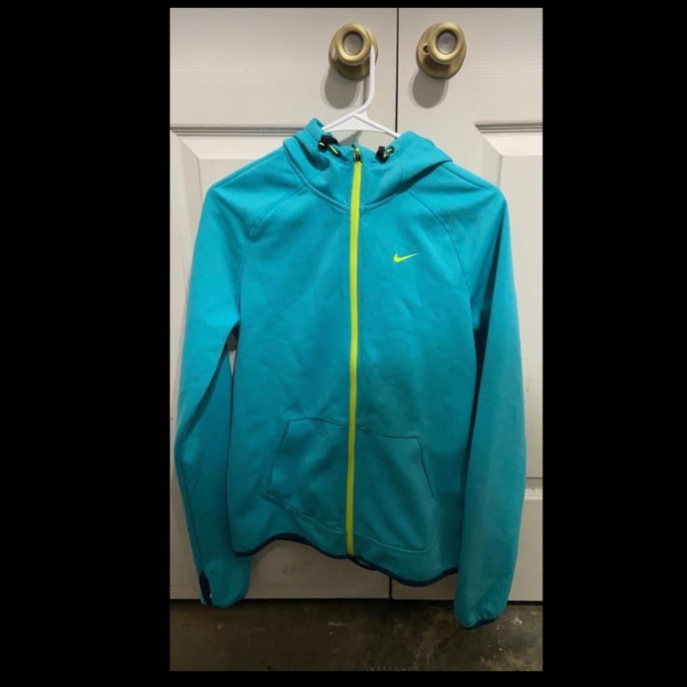 nike jacket